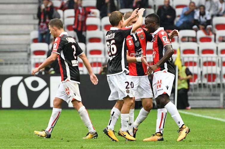 爱游戏在线法甲赛程吃紧，国际米兰转会期篮板制胜，质疑声仍在，更衣室氛围转暖的简单介绍